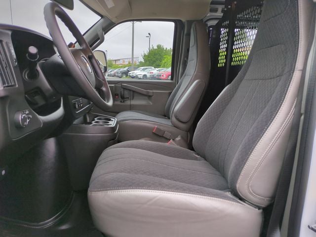 2025 Chevrolet Express 2500 Work Van Cargo