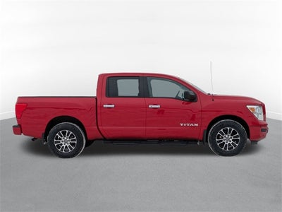 2021 Nissan Titan SV