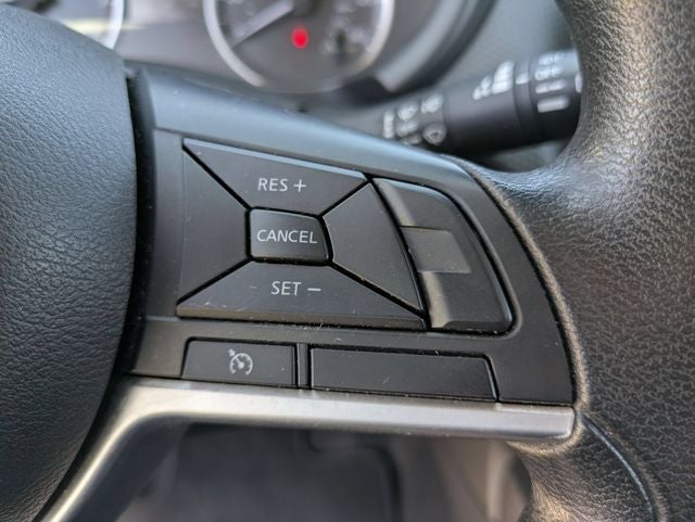 2022 Nissan Kicks S