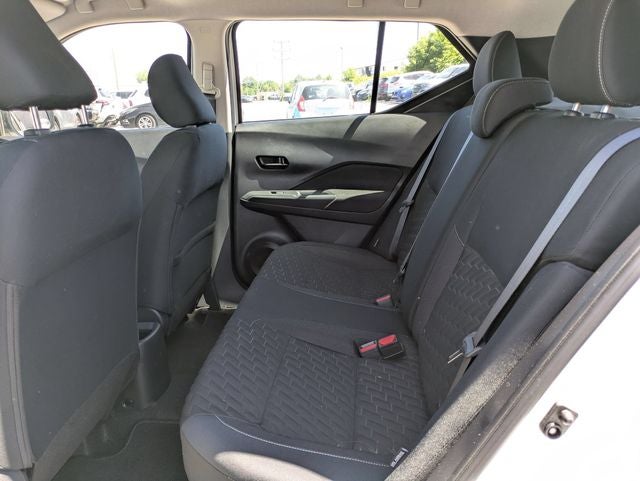 2022 Nissan Kicks S