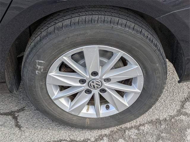 2019 Volkswagen Golf SportWagen S