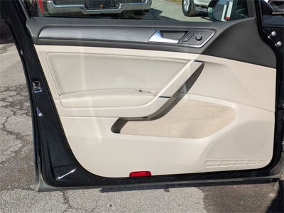 2019 Volkswagen Golf SportWagen S