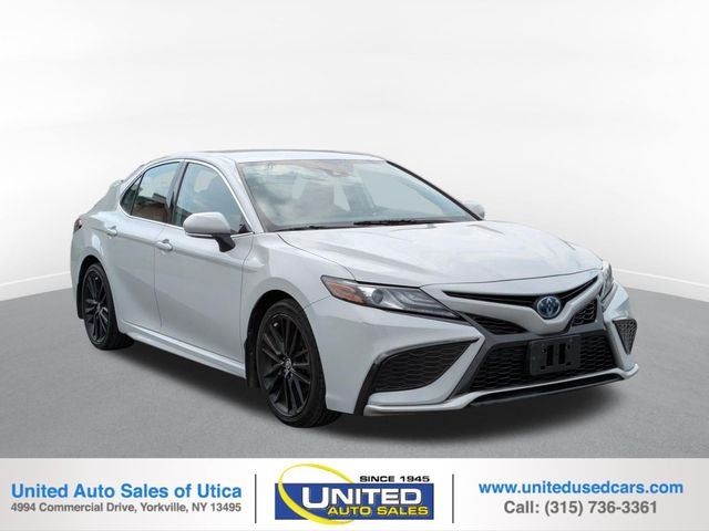 2023 Toyota Camry Hybrid XSE