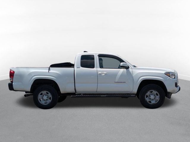 2016 Toyota Tacoma SR5