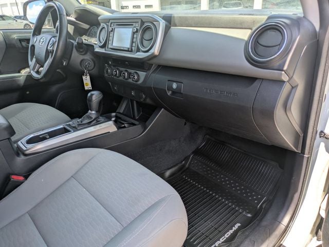 2016 Toyota Tacoma SR5