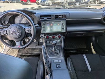2025 Toyota GR86 Premium