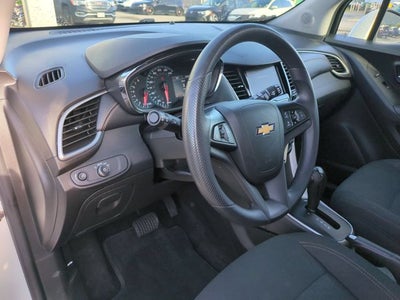 2022 Chevrolet Trax LS