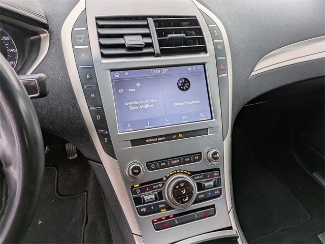 2020 Lincoln MKZ Standard