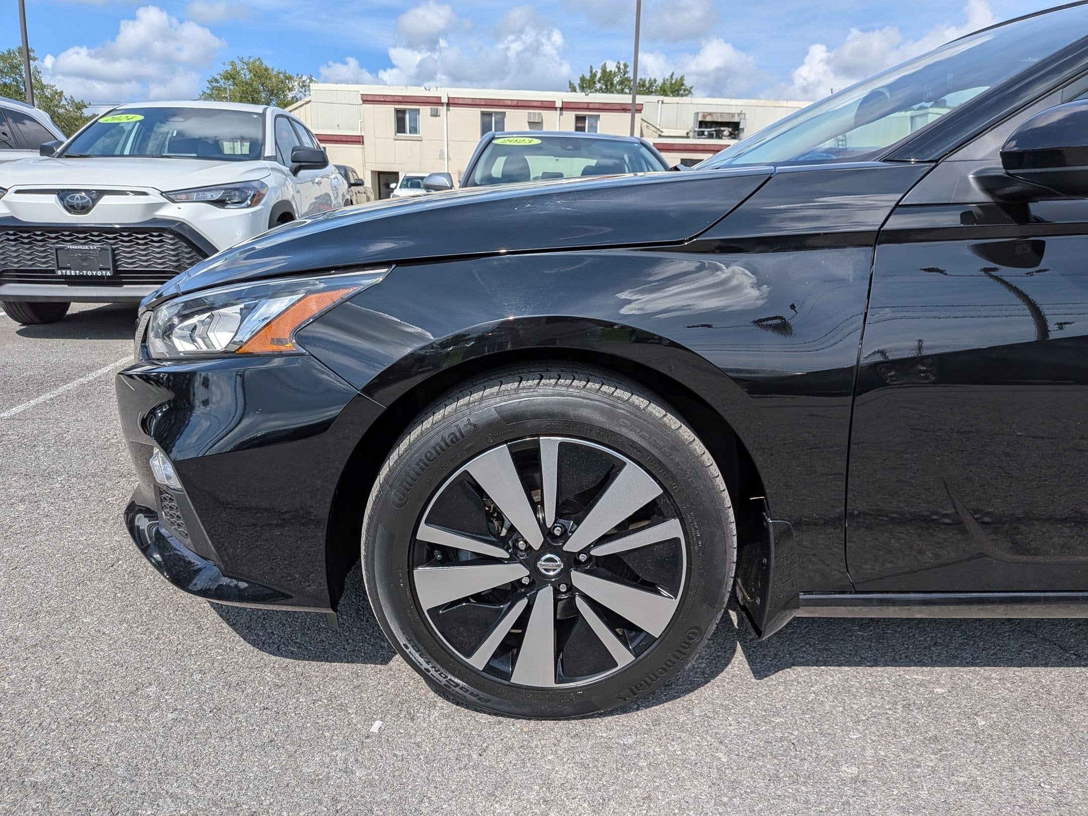 2022 Nissan Altima 2.5 SV