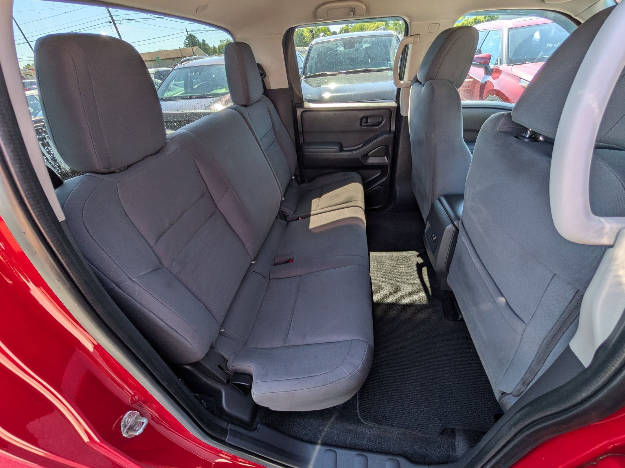 2023 Nissan Frontier S