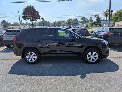 2023 Toyota RAV4 LE
