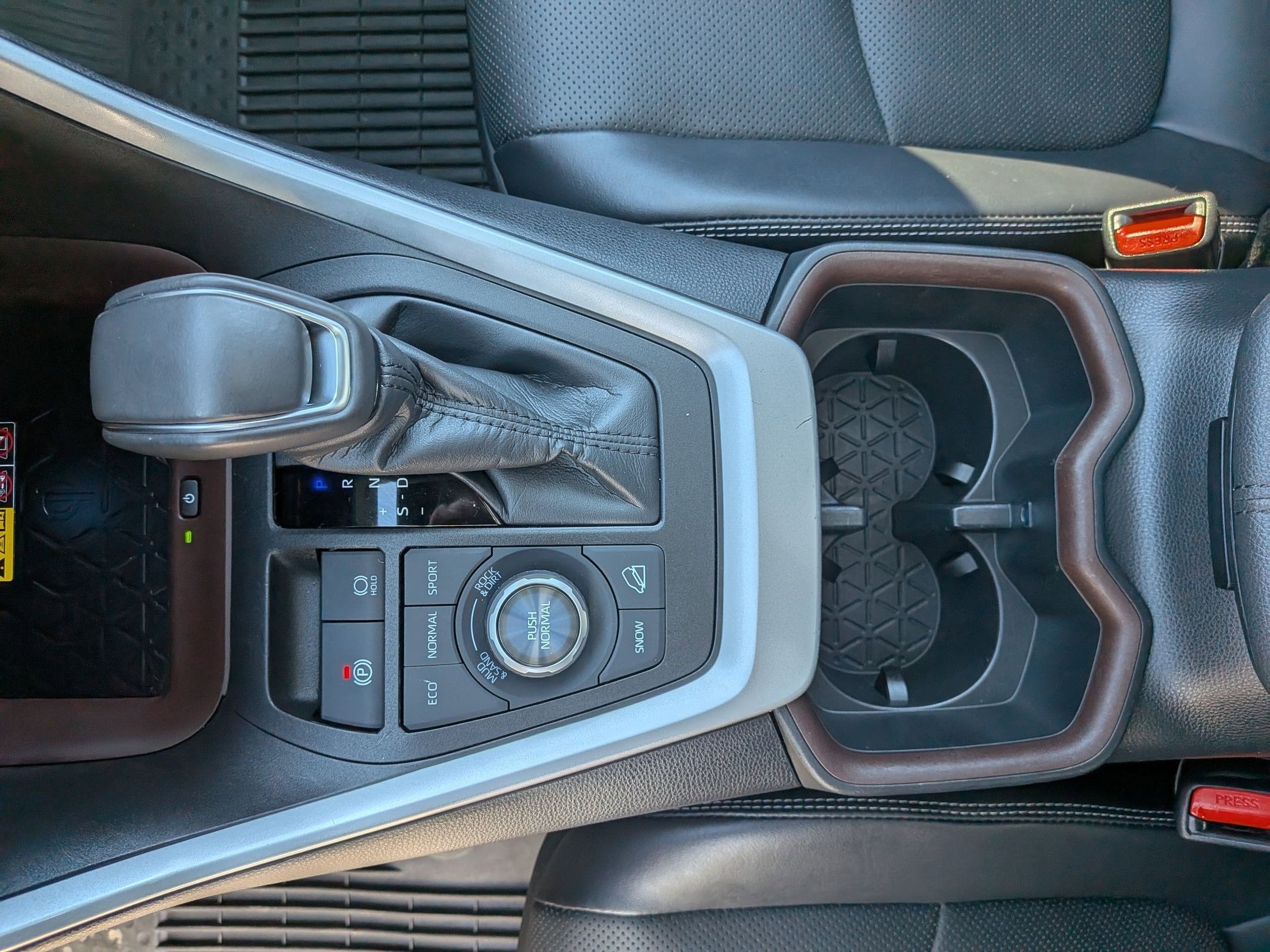 2024 Toyota RAV4 Limited w/ Advanced Tech & Cold Weather Pkg