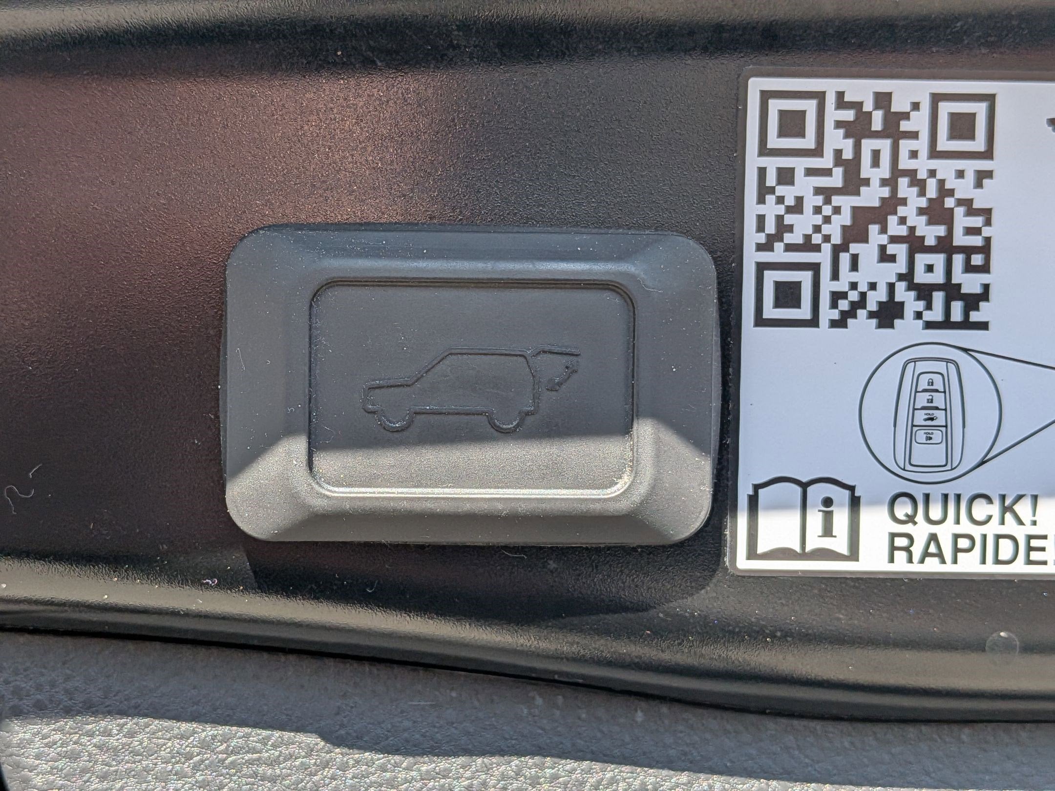 2024 Toyota RAV4 Limited w/ Advanced Tech & Cold Weather Pkg