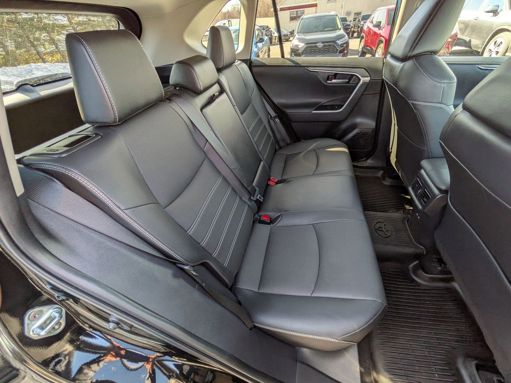 2024 Toyota RAV4 Limited w/ Advanced Tech & Cold Weather Pkg