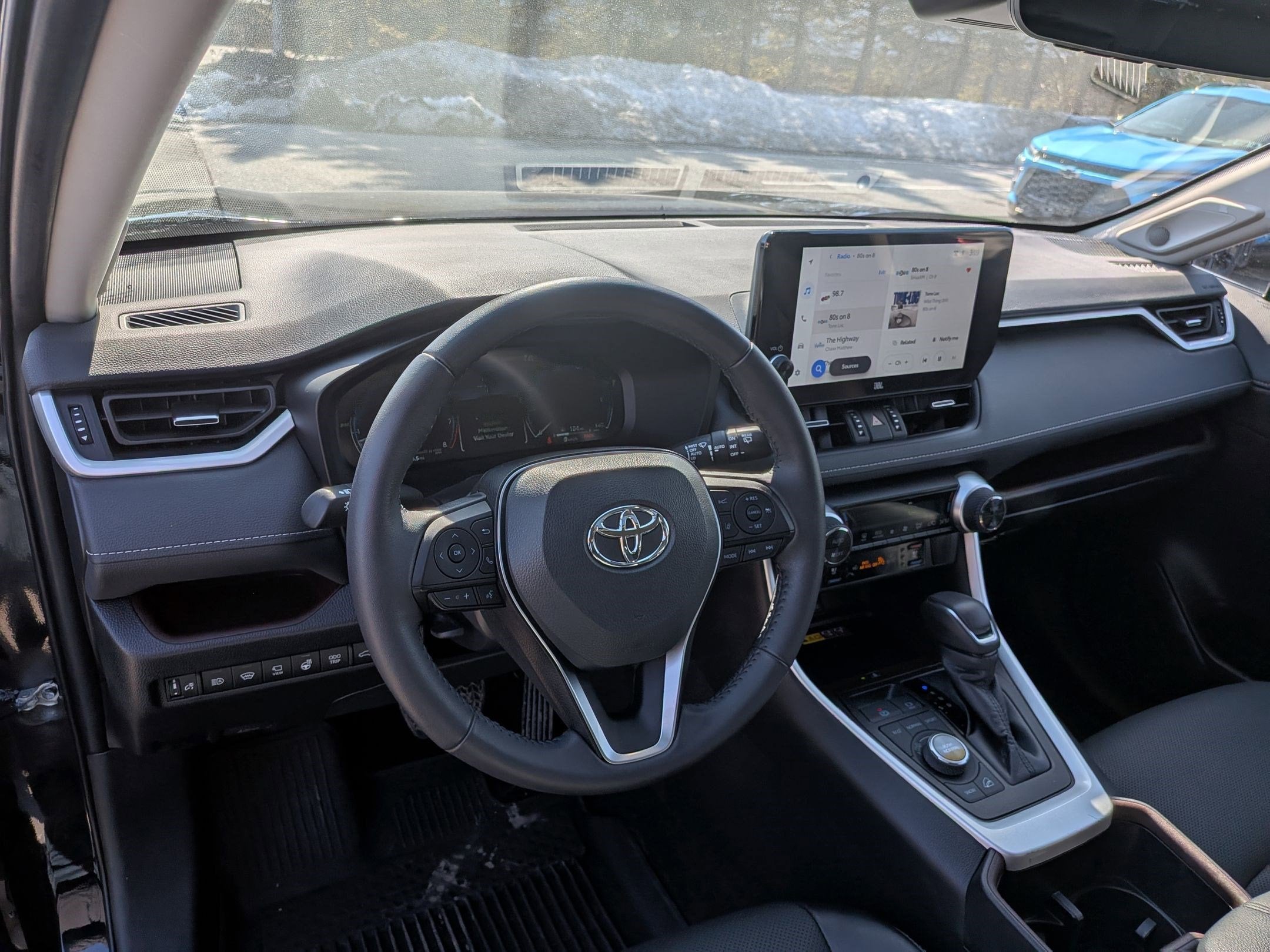 2024 Toyota RAV4 Limited w/ Advanced Tech & Cold Weather Pkg