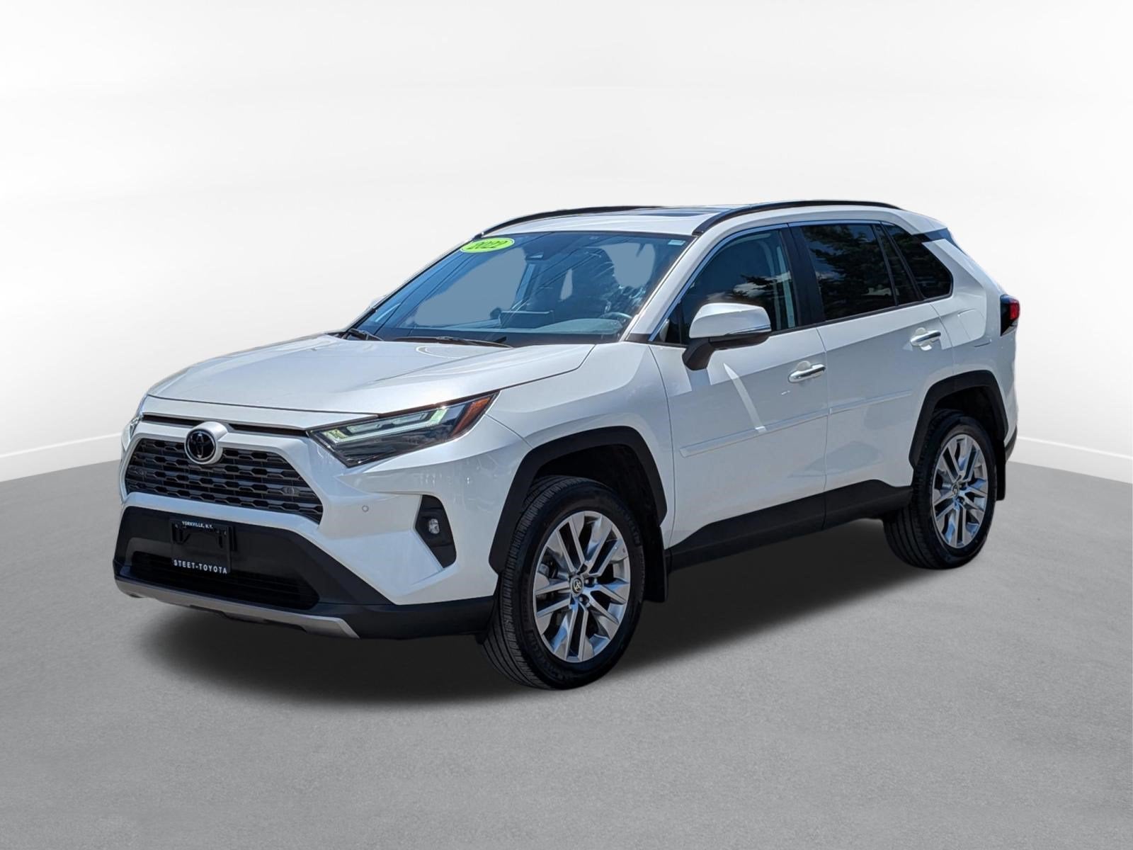 2022 Toyota RAV4 Limited w/ Cold Weather Pkg