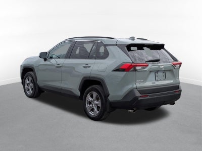 2023 Toyota RAV4 XLE w/ Convenience & Cold Weather Pkg