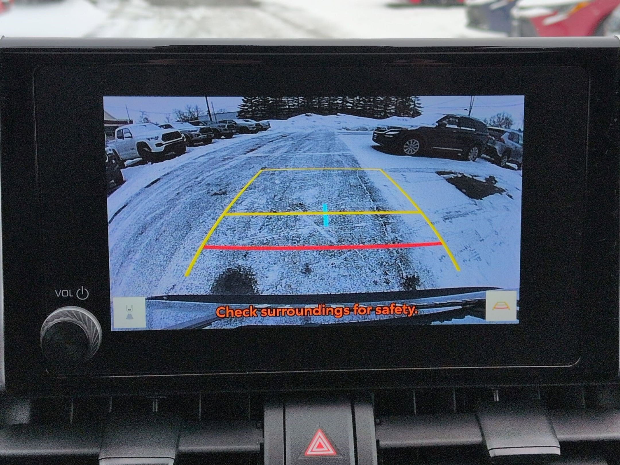 2023 Toyota RAV4 XLE w/ Convenience & Cold Weather Pkg