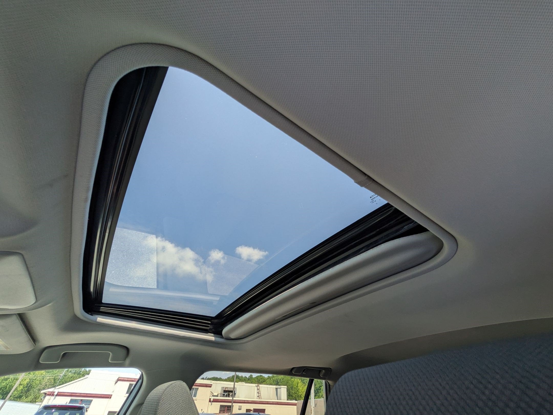 2019 Toyota RAV4 XLE w/ Convenience & Cold Weather Pkg