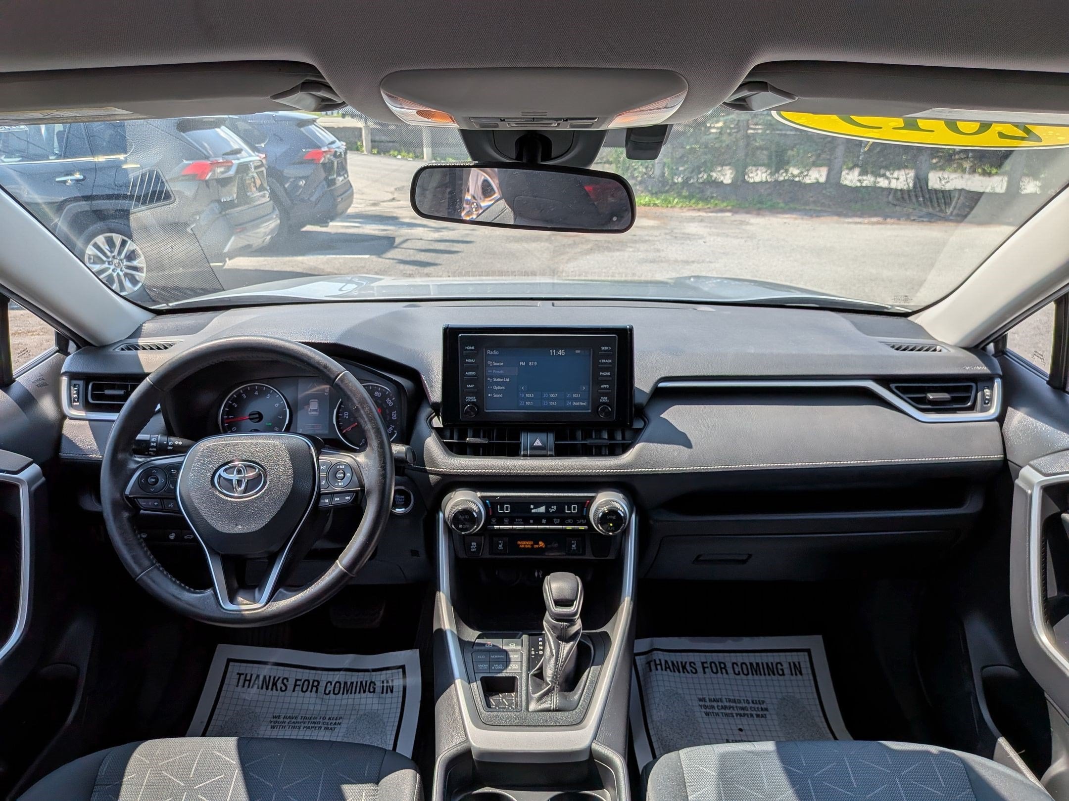 2019 Toyota RAV4 XLE w/ Convenience & Cold Weather Pkg