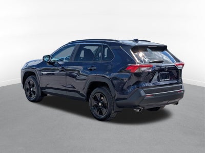 2022 Toyota RAV4 XLE w/ Convenience & Cold Weather Pkg