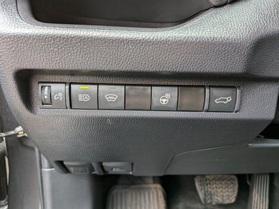 2023 Toyota RAV4 XLE w/ Convenience & Cold Weather Pkg