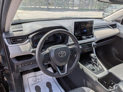 2023 Toyota RAV4 Hybrid XLE w/ Convenience & Cold Weather Pkg