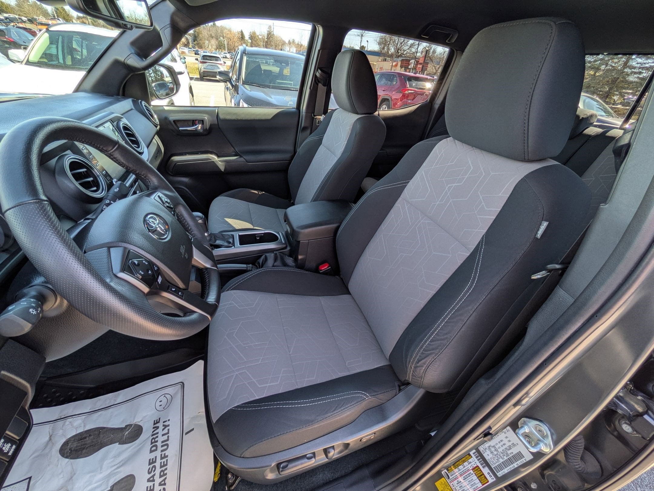 2023 Toyota Tacoma TRD Off-Road V6