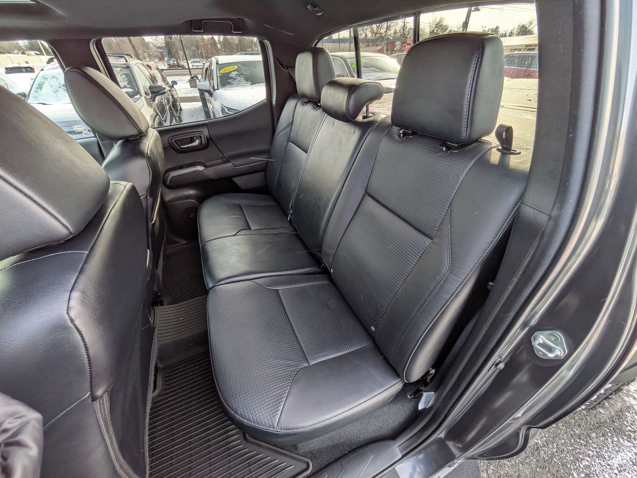 2023 Toyota Tacoma TRD Off-Road Premium V6 L/B