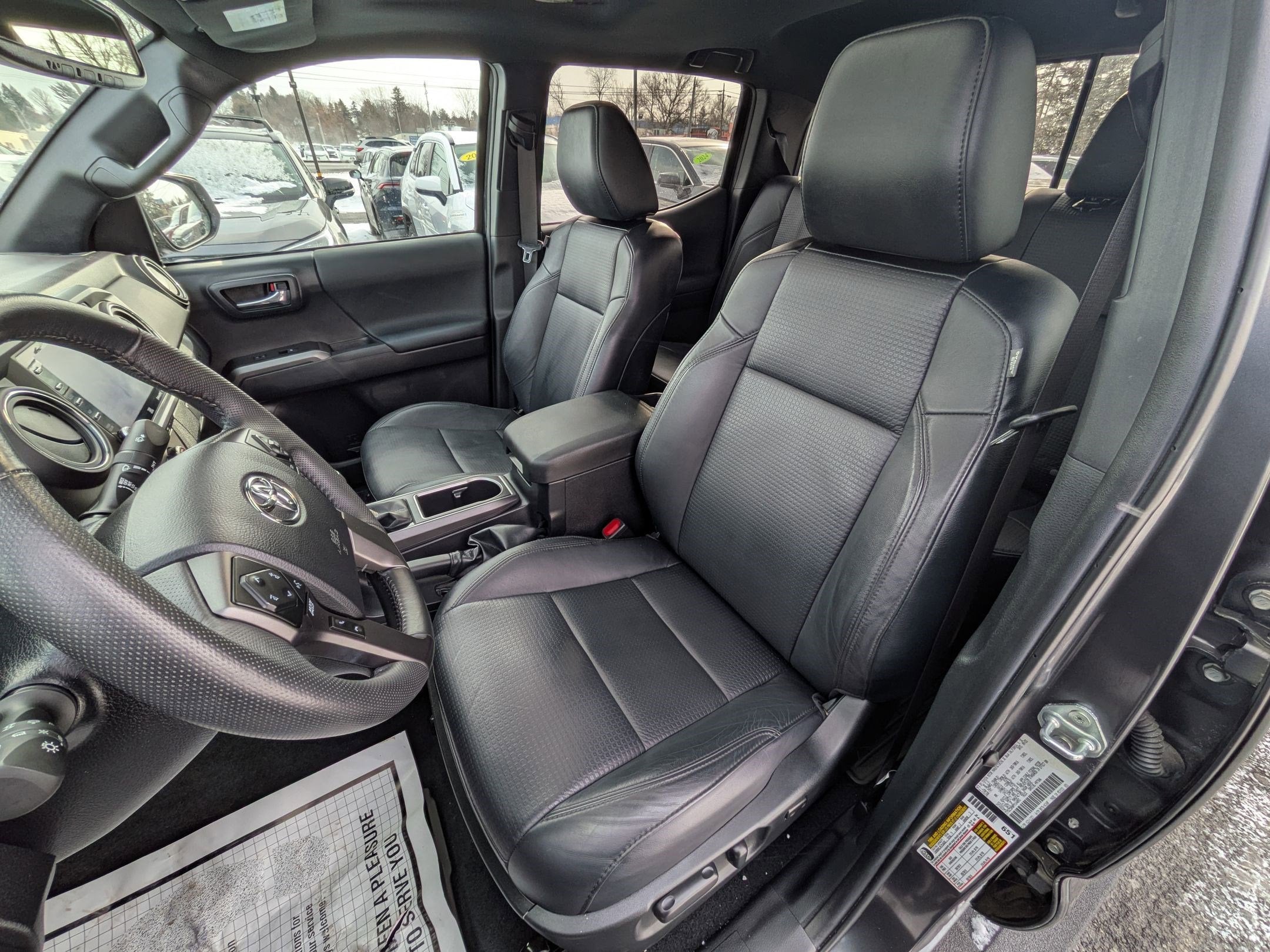 2023 Toyota Tacoma TRD Off-Road Premium V6 L/B