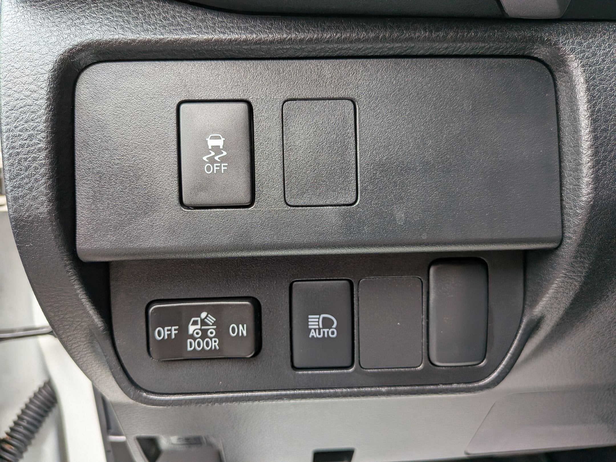 2023 Toyota Tacoma SR5 LONG BED V6
