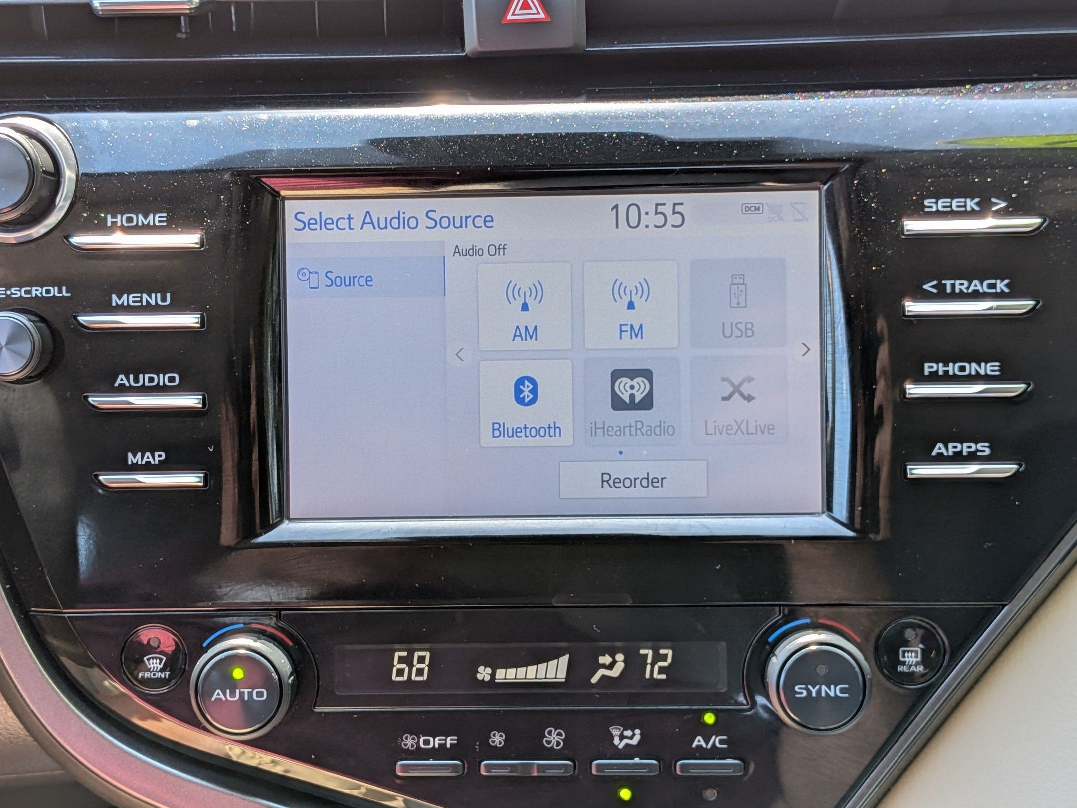 2019 Toyota Camry Hybrid LE