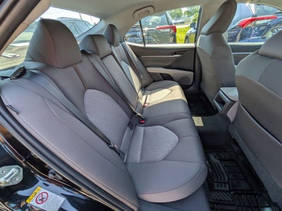 2019 Toyota Camry Hybrid LE