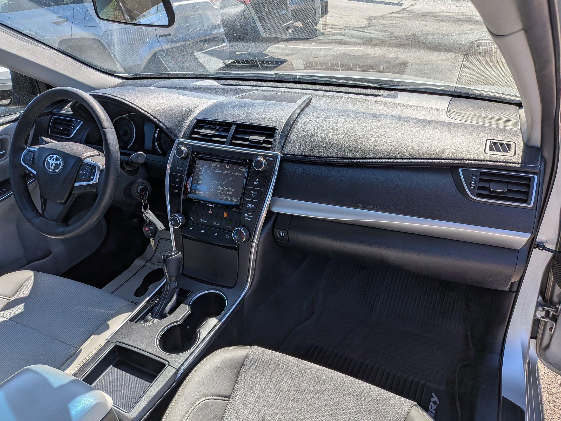 2016 Toyota Camry SE