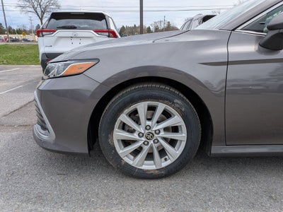 2022 Toyota Camry LE w/ Cold Weather Pkg