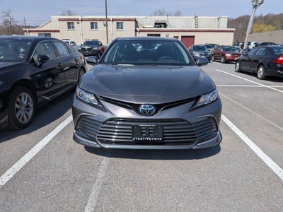 2022 Toyota Camry LE w/ Cold Weather Pkg