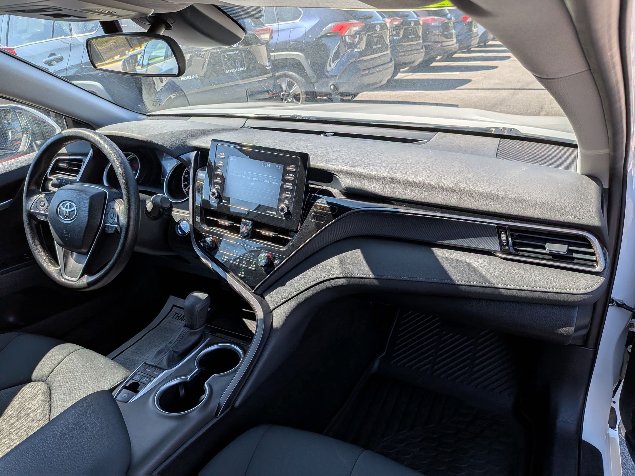 2024 Toyota Camry Hybrid LE