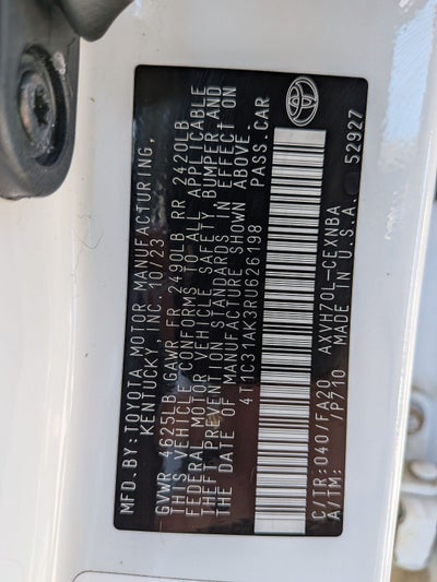 2024 Toyota Camry Hybrid LE