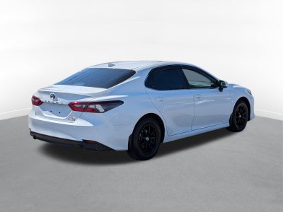 2024 Toyota Camry Hybrid LE