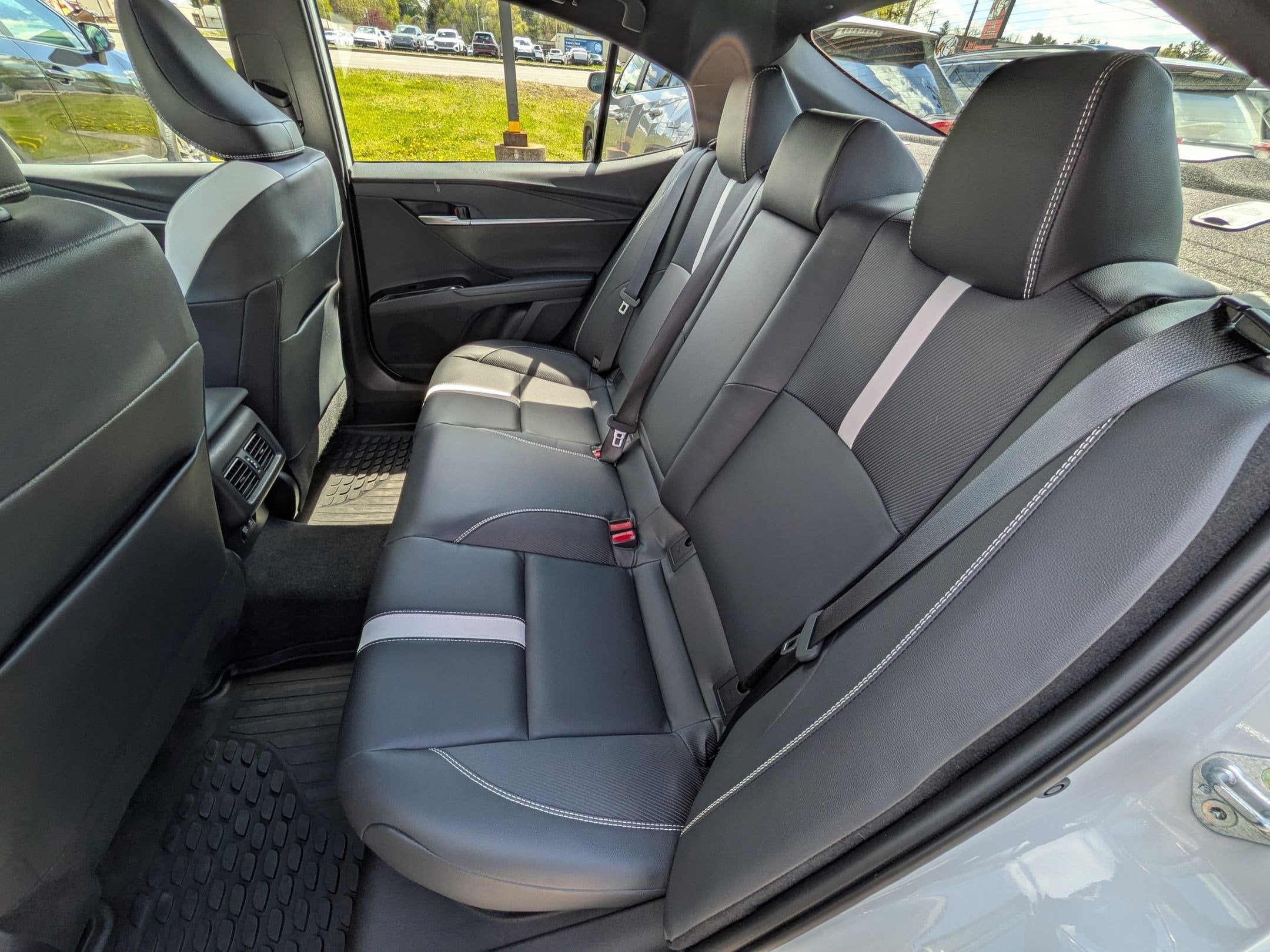 2026 Toyota Camry SE Nightshade w/ Convenience & Cold Weather Pkg