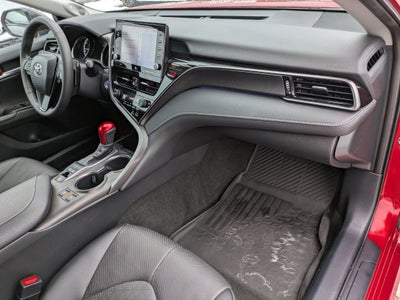 2023 Toyota Camry Hybrid XSE