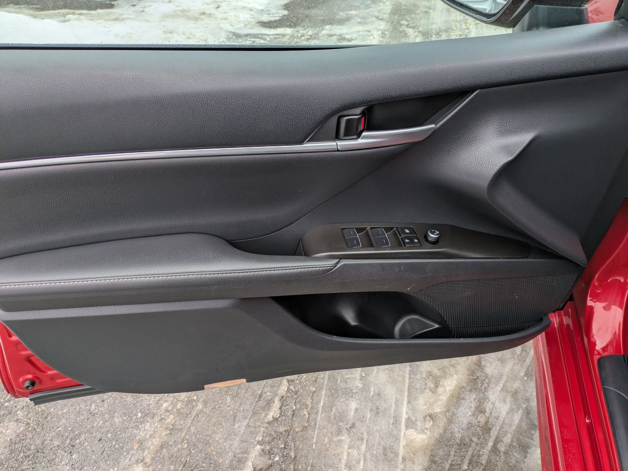 2023 Toyota Camry Hybrid XSE