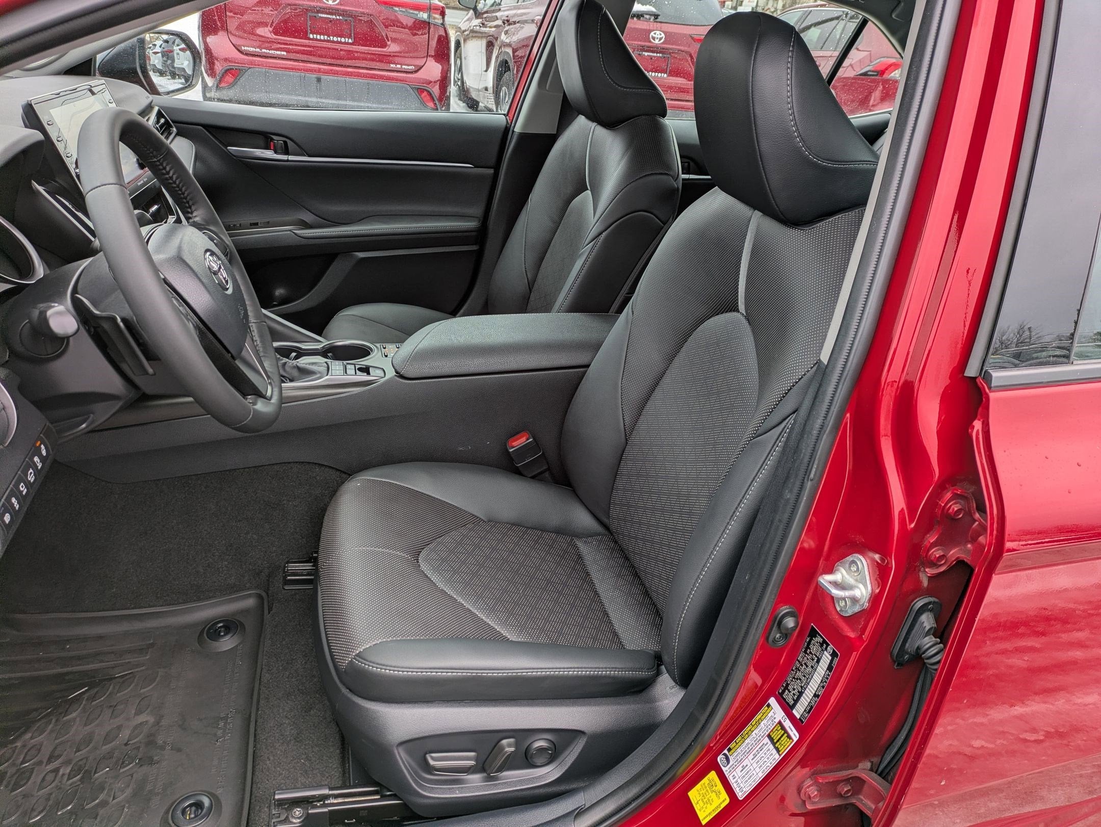 2023 Toyota Camry Hybrid XSE