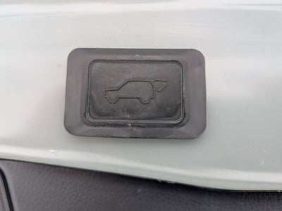 2023 Toyota RAV4 Hybrid XLE w/ Convenience & Cold Weather Pkg