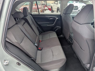 2023 Toyota RAV4 Hybrid XLE w/ Convenience & Cold Weather Pkg