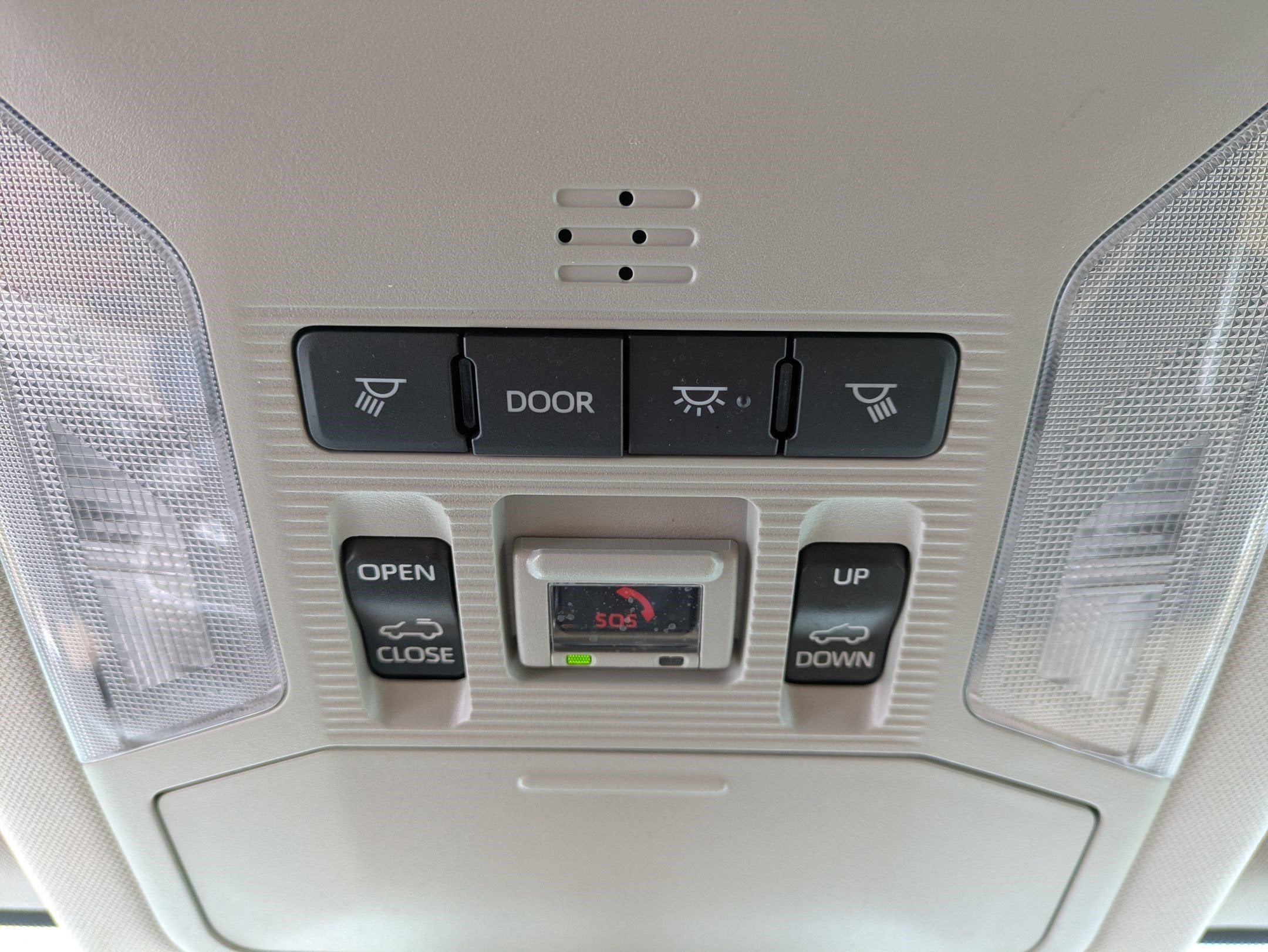 2024 Toyota RAV4 Hybrid XLE w/ Convenience & Cold Weather Pkg