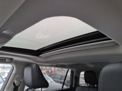 2024 Toyota Highlander Hybrid XLE