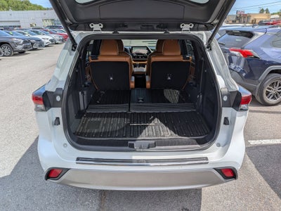 2024 Toyota Highlander Platinum