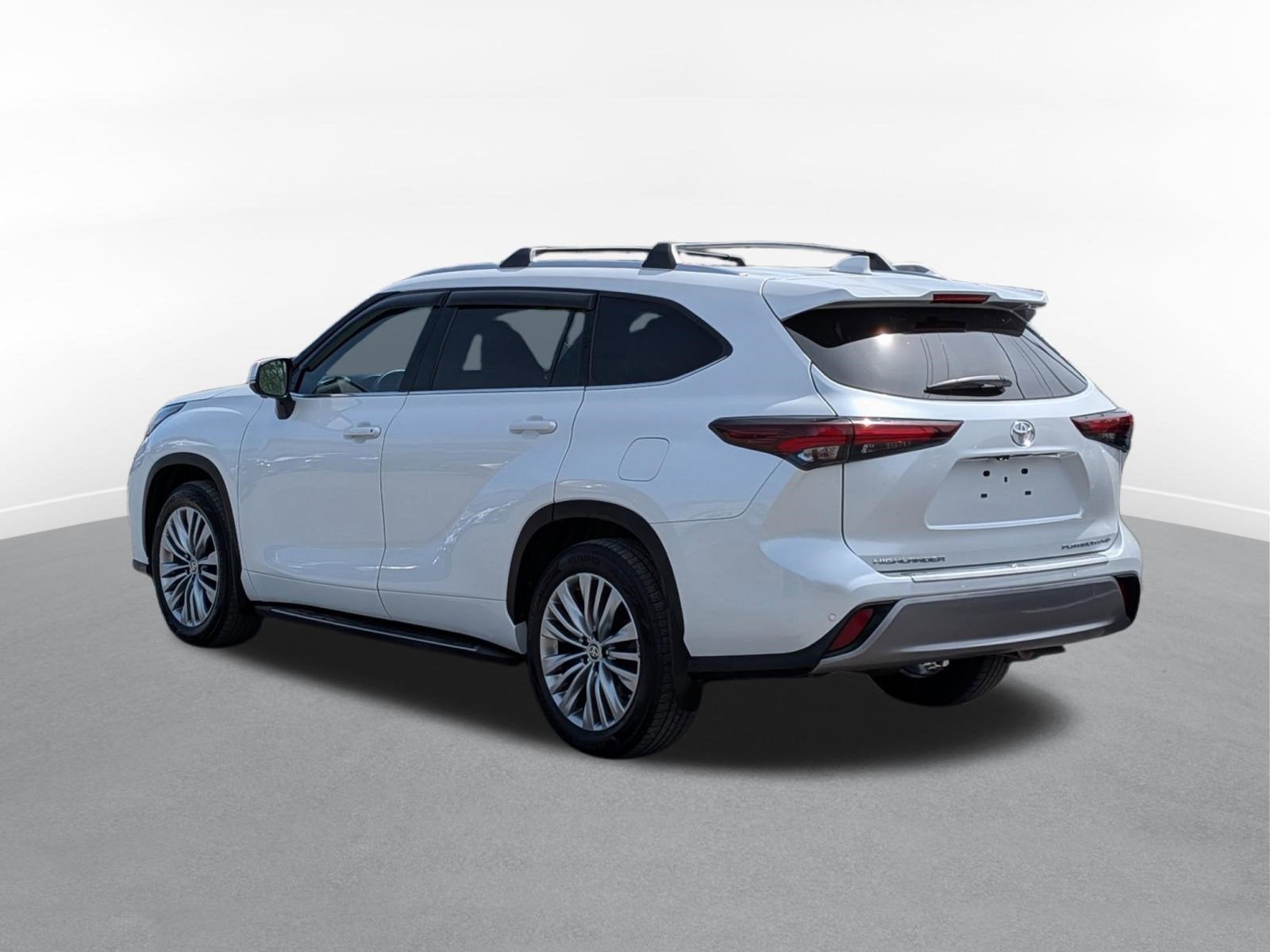 2024 Toyota Highlander Platinum
