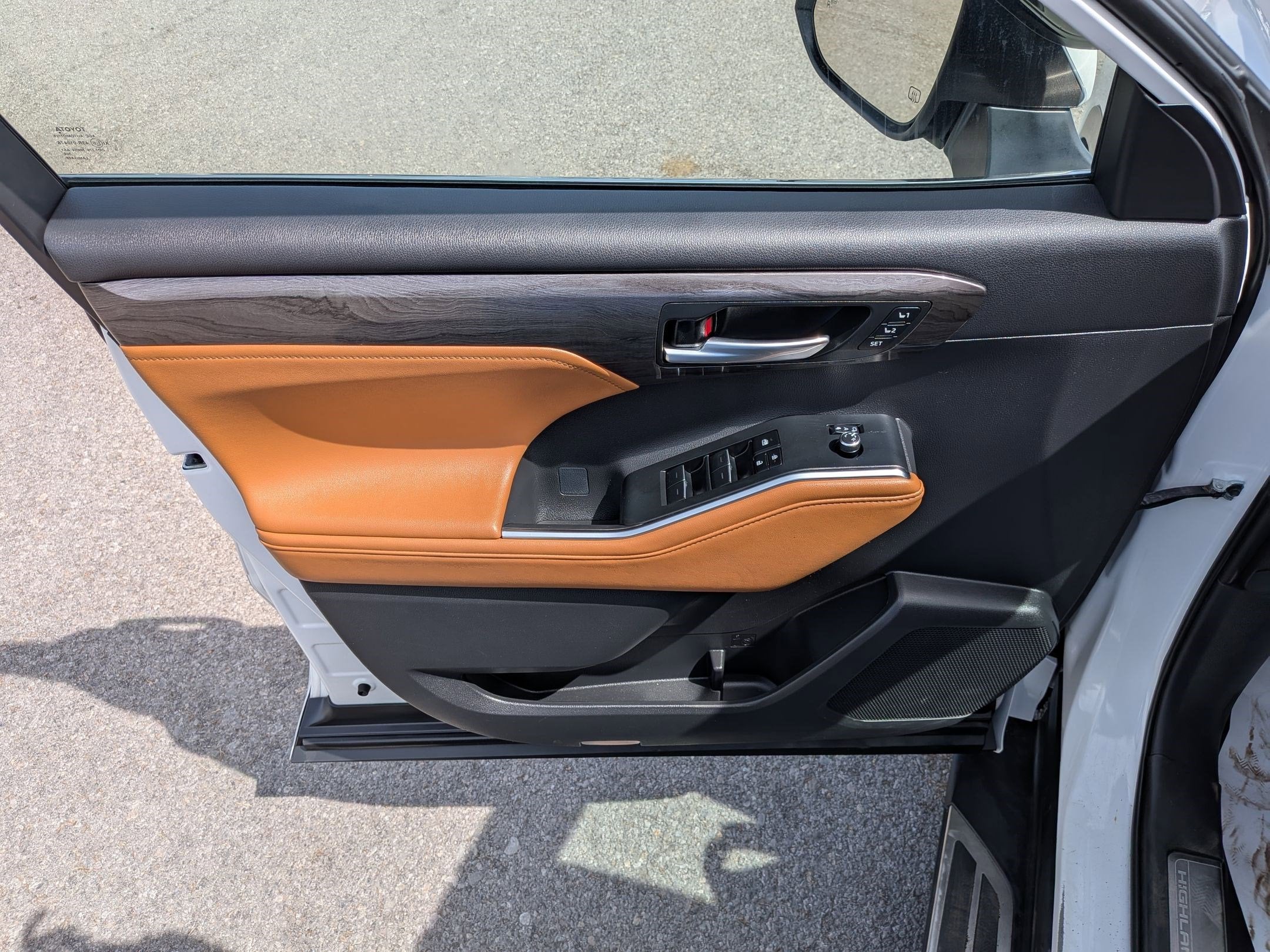 2024 Toyota Highlander Platinum